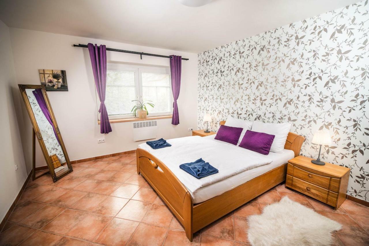 Apartmany U Orecha Bořetice Buitenkant foto